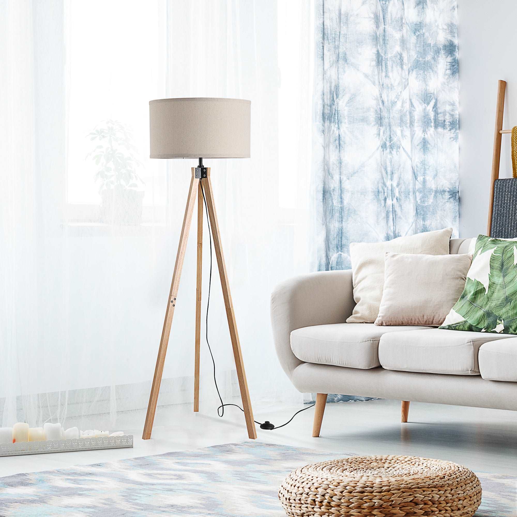 5FT Elegant Wood Tripod Floor Lamp Free Standing E27 Bulb Lamp Versatile Use For Home Office - Beige  AOSOM   