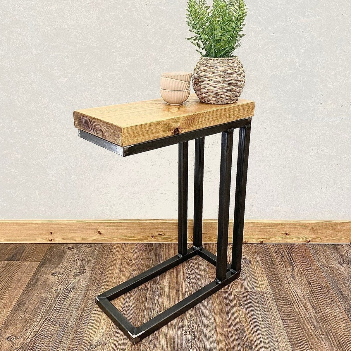 C Shaped Sofa Table – Metal Side Table RSD Furniture